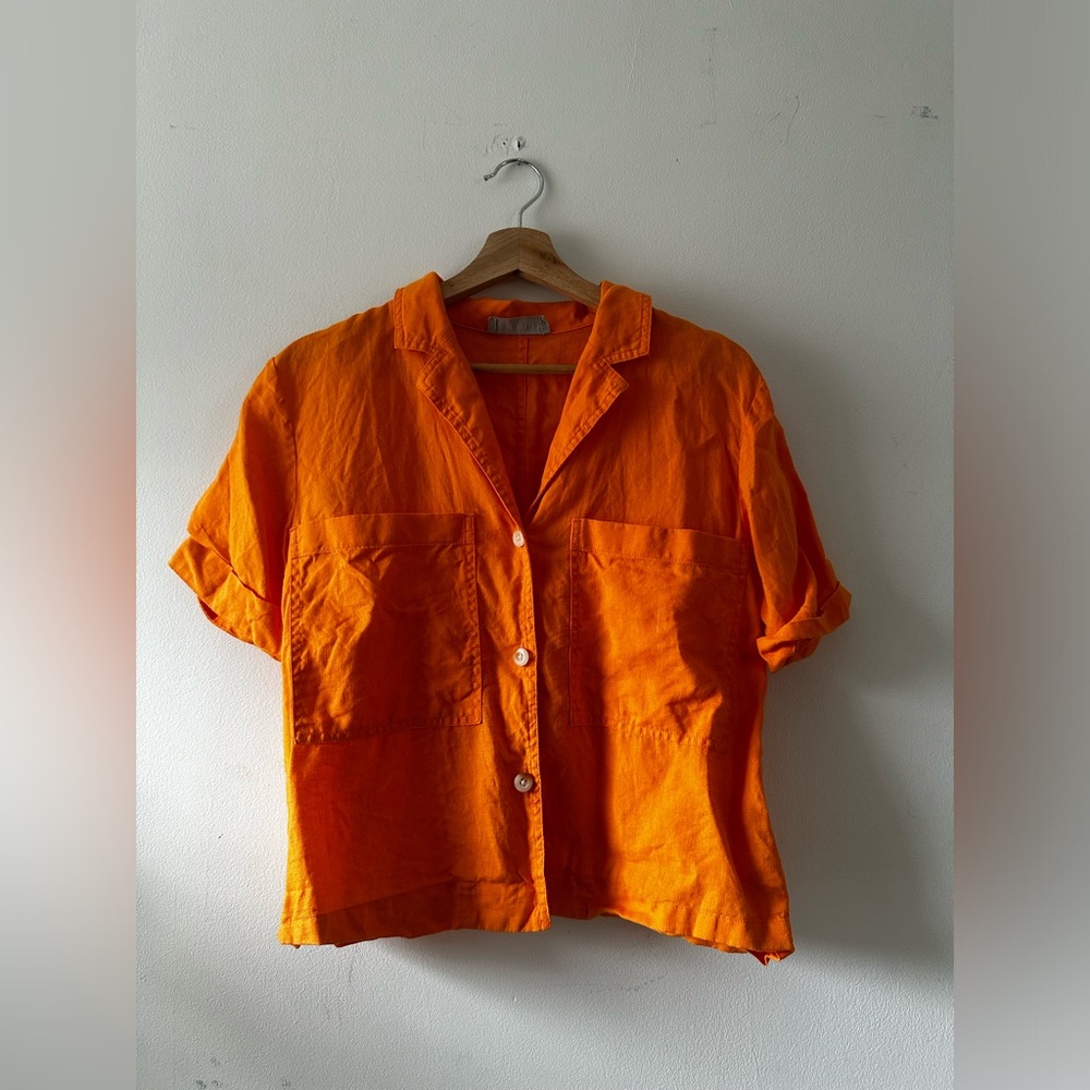Everlane button up